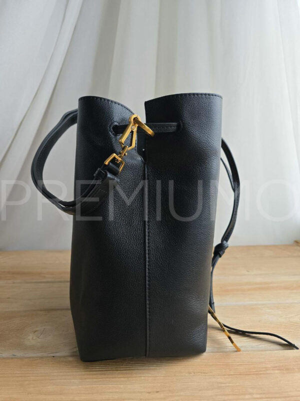 Yves Saint Laurent сумка PR401878 8