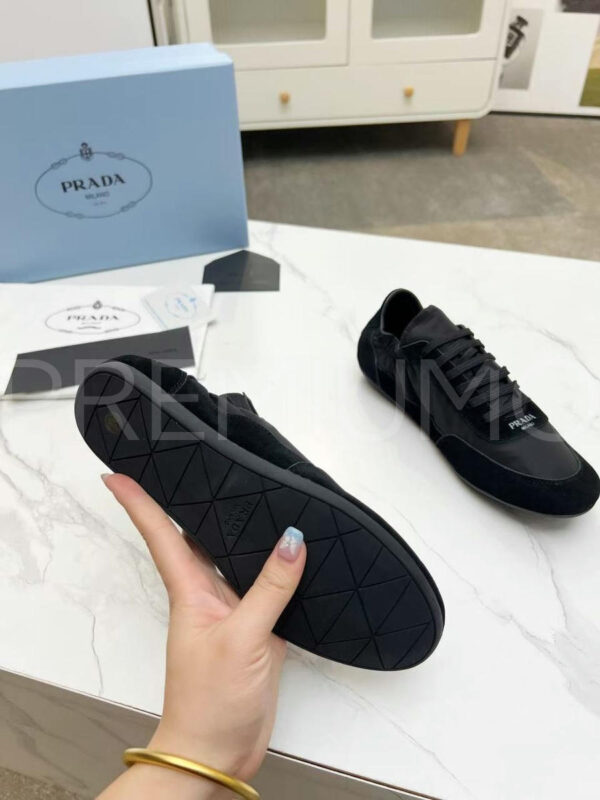 Prada кроссовки PR443731 3