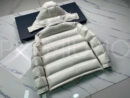 Moncler пуховик PR637108 14