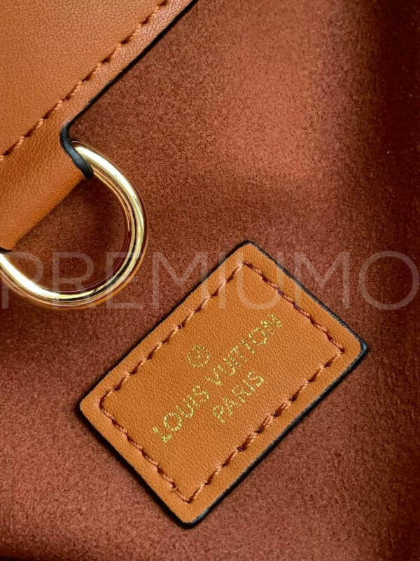 Louis Vuitton сумка PR572550 4