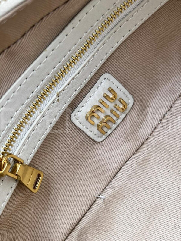 Miu Miu сумка PR121647 5