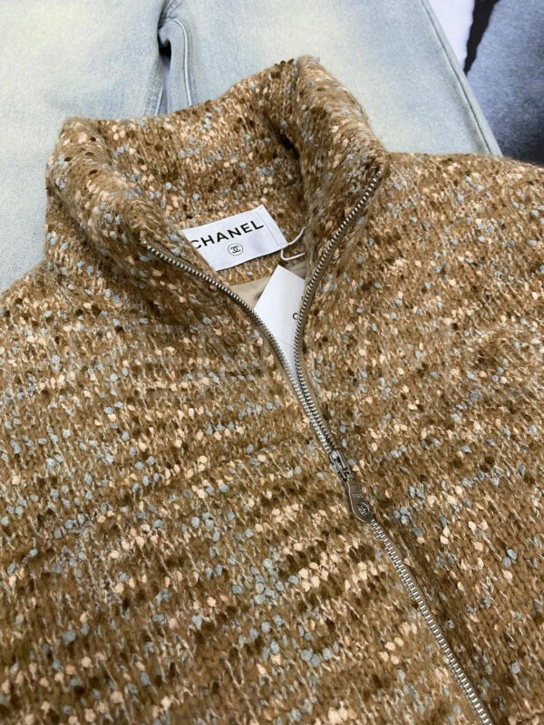 Chanel куртка PR668282 3