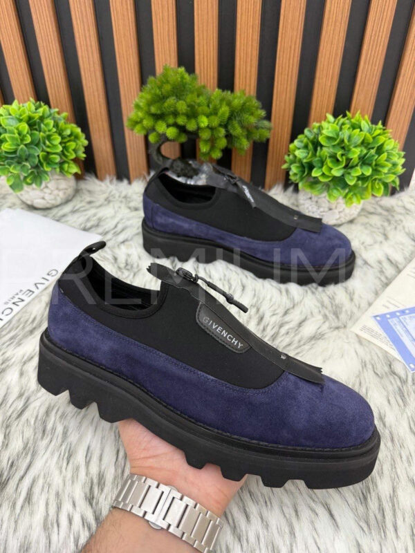 Givenchy кроссовки PR855179 2