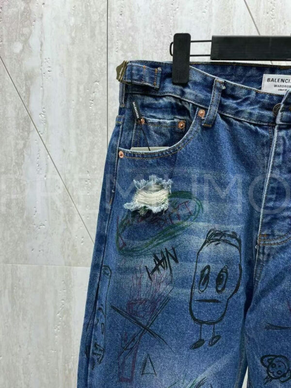 Balenciaga джинсы PR123430 4
