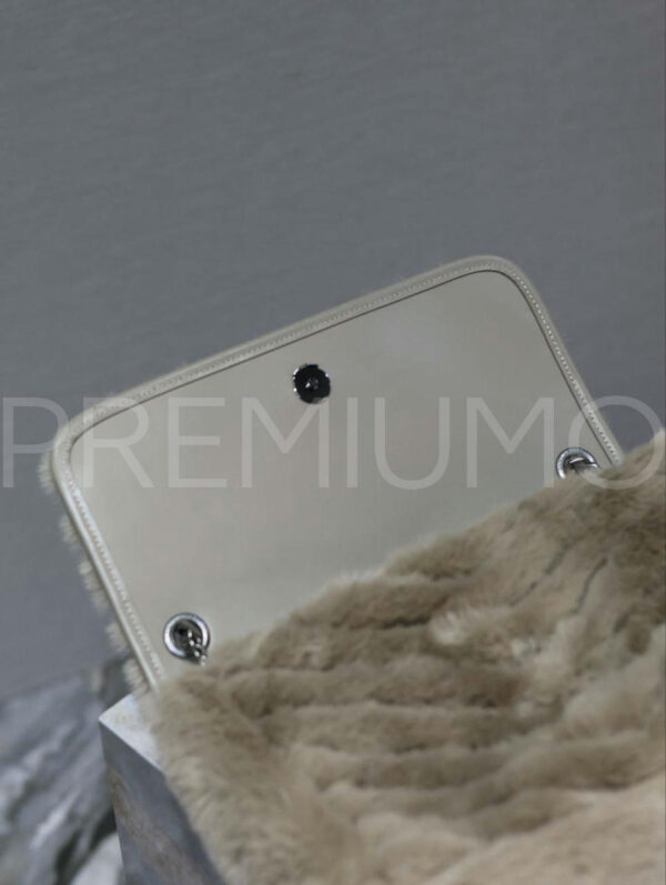 Yves Saint Laurent сумка PR847782 7