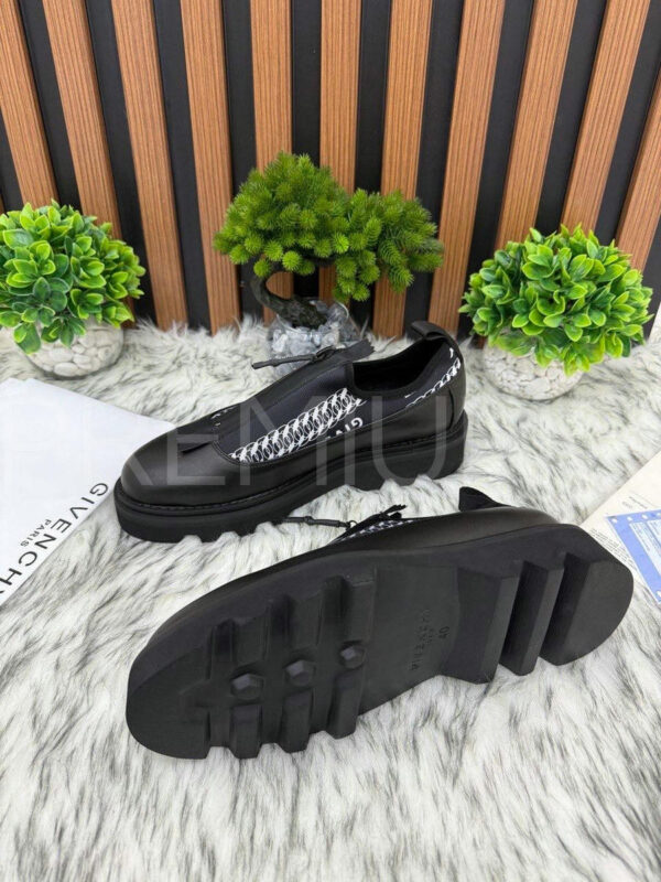Givenchy кроссовки PR141215 4