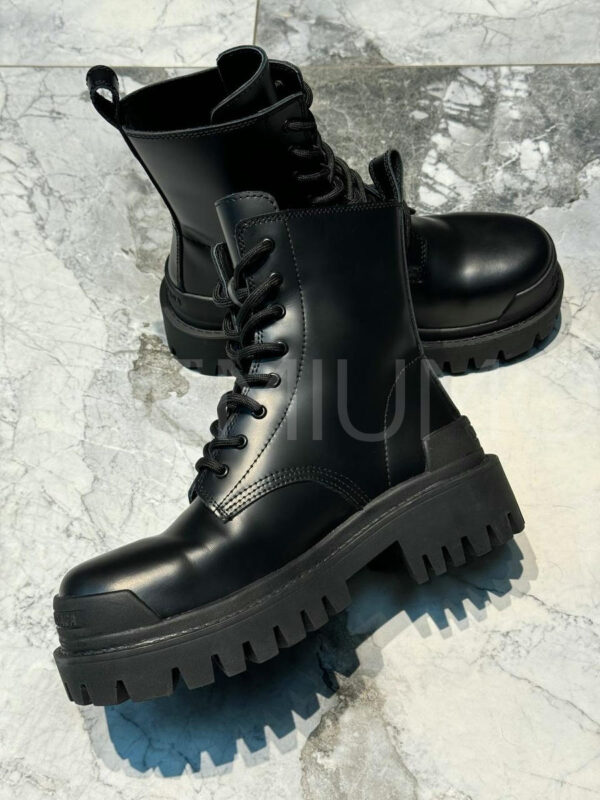 Balenciaga ботинки PR715877 3
