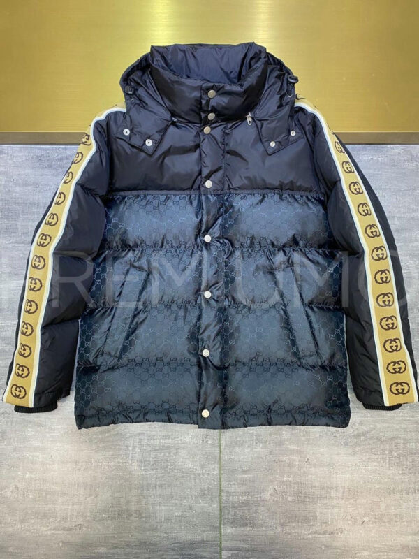 Gucci пуховик PR891170