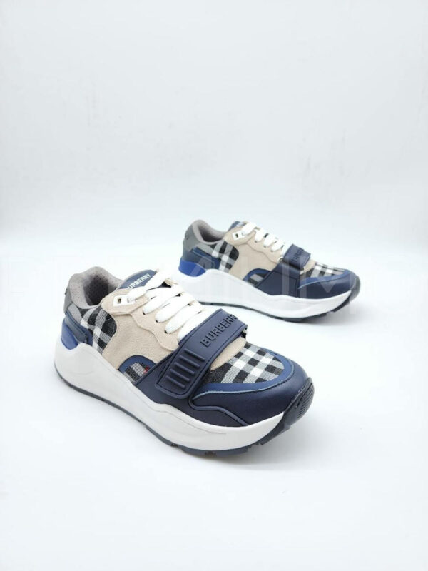 Burberry кроссовки PR424079 3