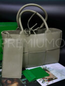 Bottega Veneta сумка PR366293 12