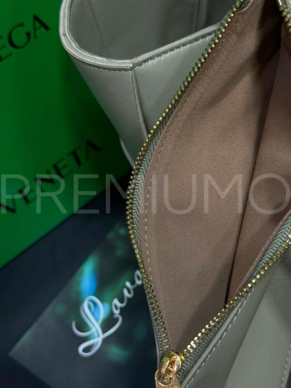 Bottega Veneta сумка PR366293 6