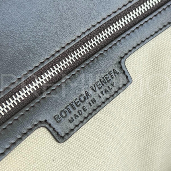 Bottega Veneta сумка PR596765 8