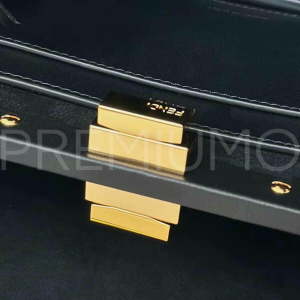 Fendi сумка PR680570 7