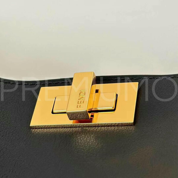 Fendi сумка PR680570 4