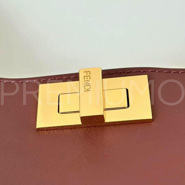 Fendi сумка PR679855 9