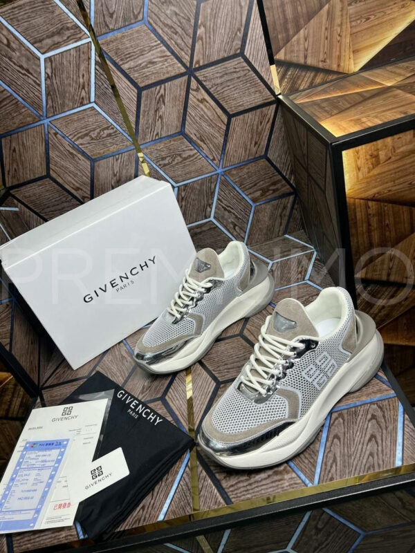 Givenchy кроссовки PR696150