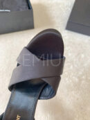 Yves Saint Laurent босоножки PR241113 9