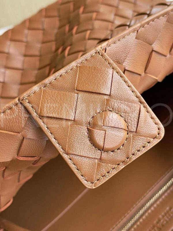 Bottega Veneta сумка PR119146 9