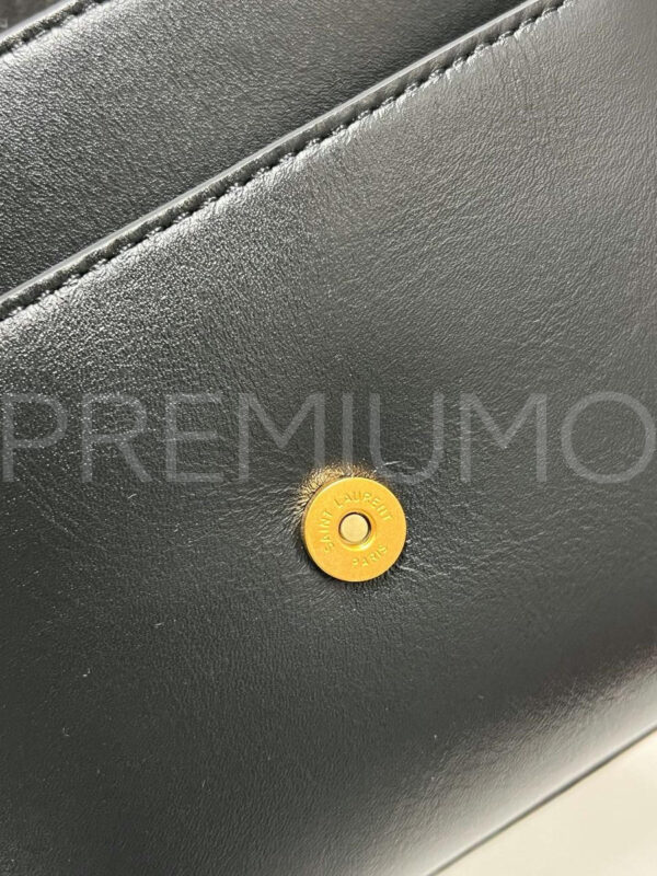 Yves Saint Laurent сумка PR897799 7