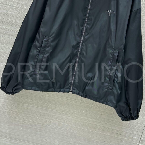 Prada куртка PR802517 4