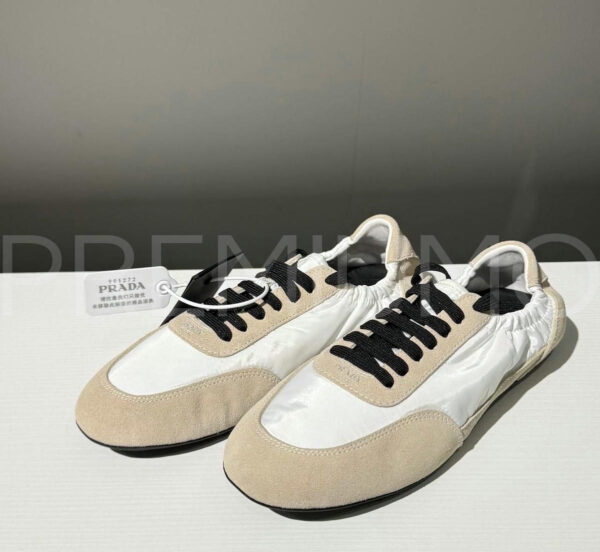 Prada кроссовки PR641356