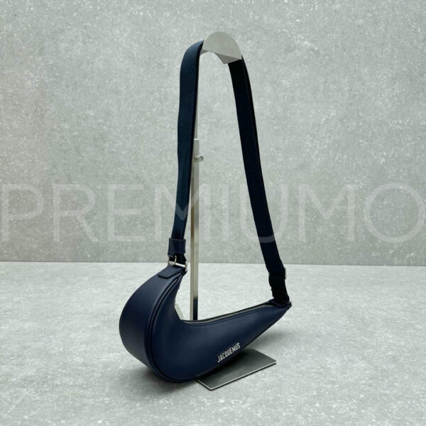 Jacquemus сумка с ремешком PR108074 2
