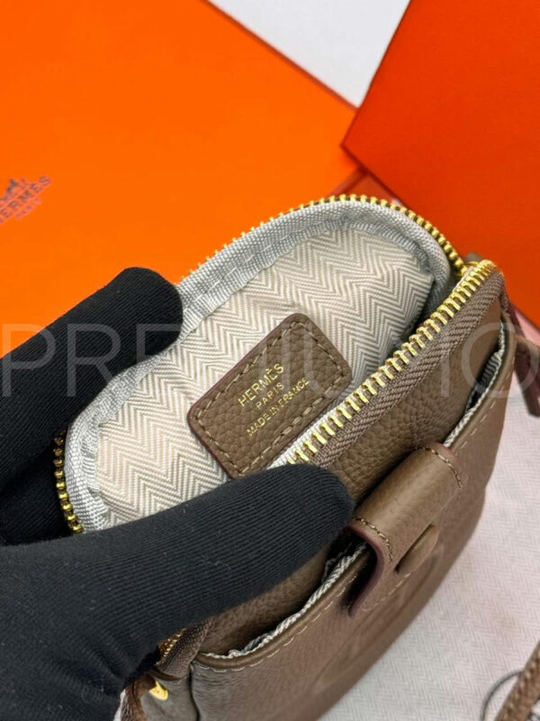 Hermes сумка PR759359 6
