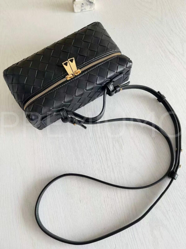 Bottega Veneta Bang bang vanity case сумка PR139318 2