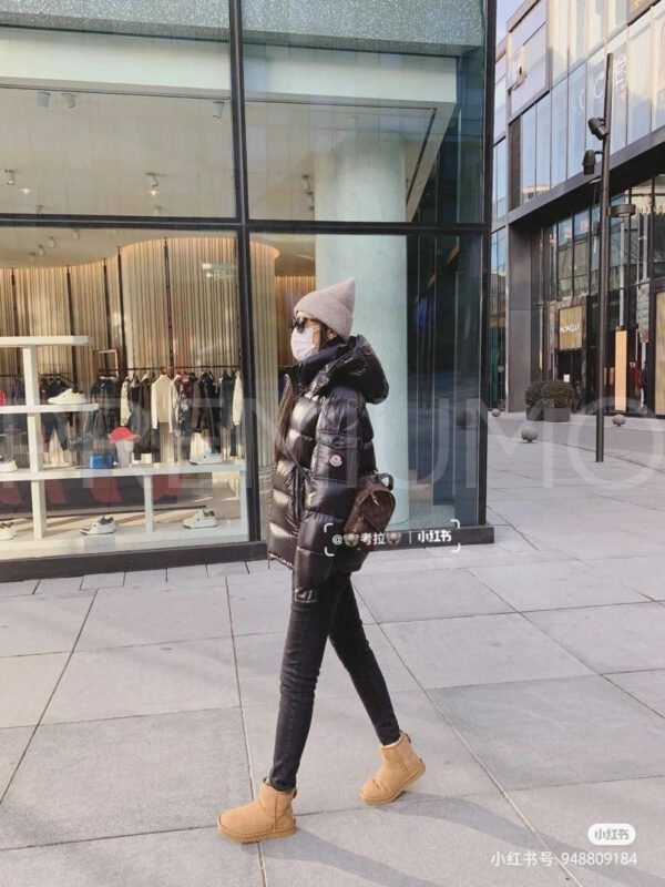 Moncler пуховик PR760224 9