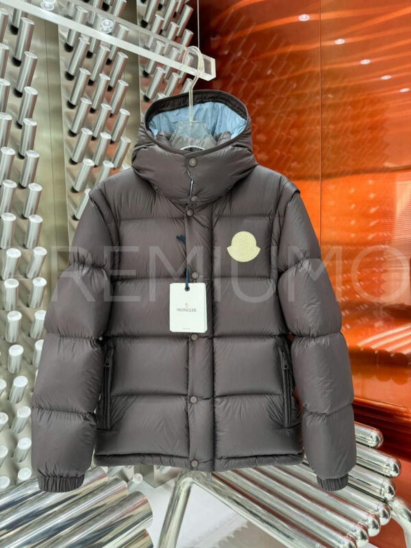 Moncler пуховик PR154003
