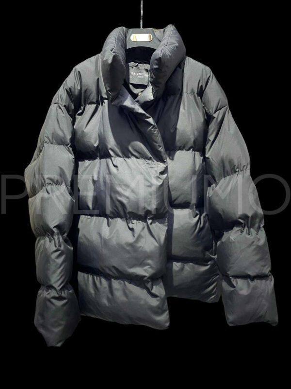 Balenciaga пуховик PR347626