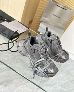 Balenciaga кроссовки PR769886