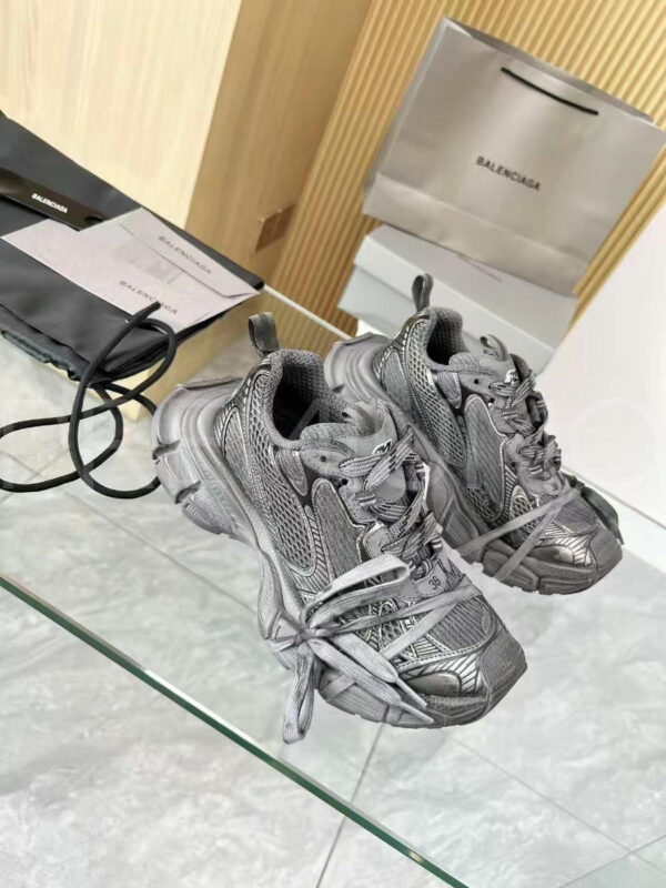Balenciaga кроссовки PR769886