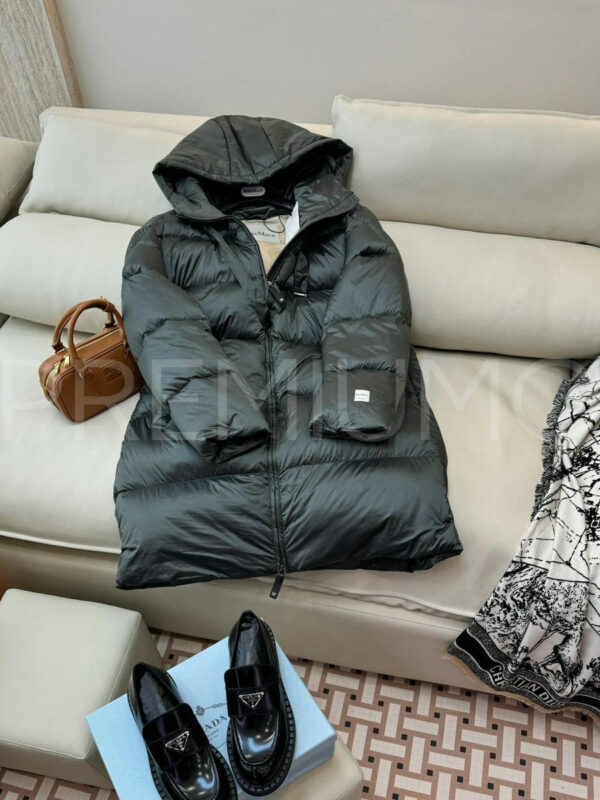 Max Mara пуховик PR186265 2