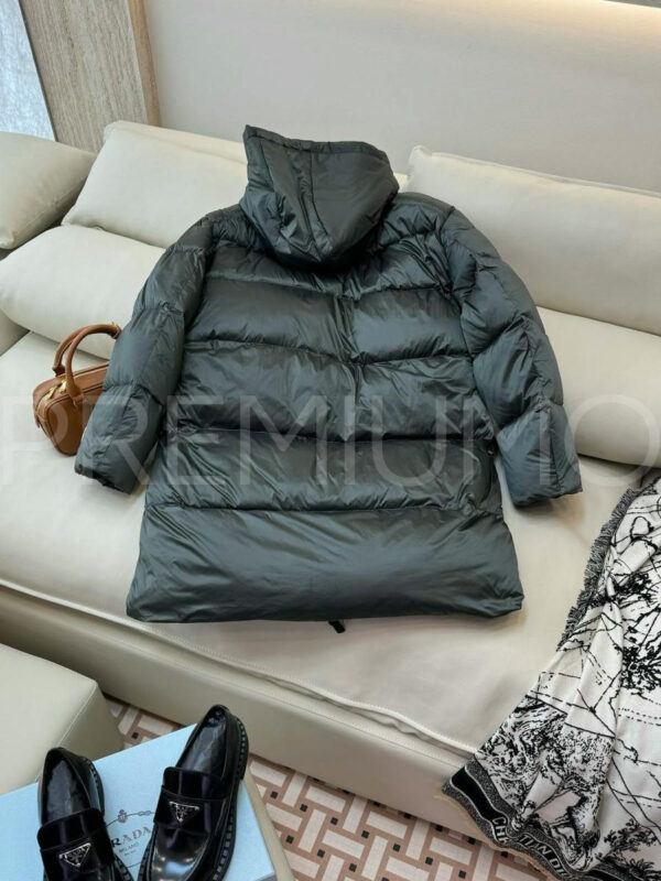 Max Mara пуховик PR186265 3