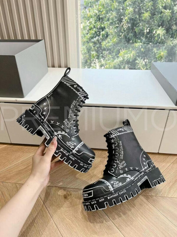 Balenciaga ботинки PR406577 2