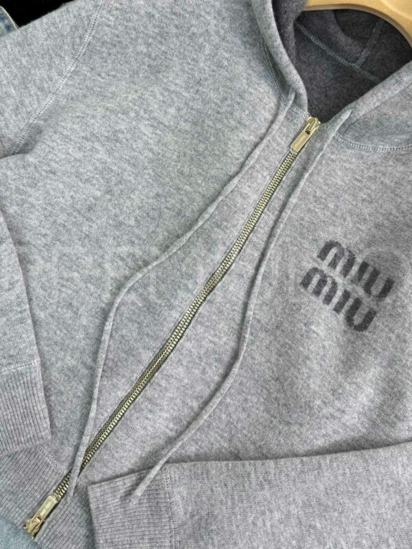 Miu miu худи PR687391 4