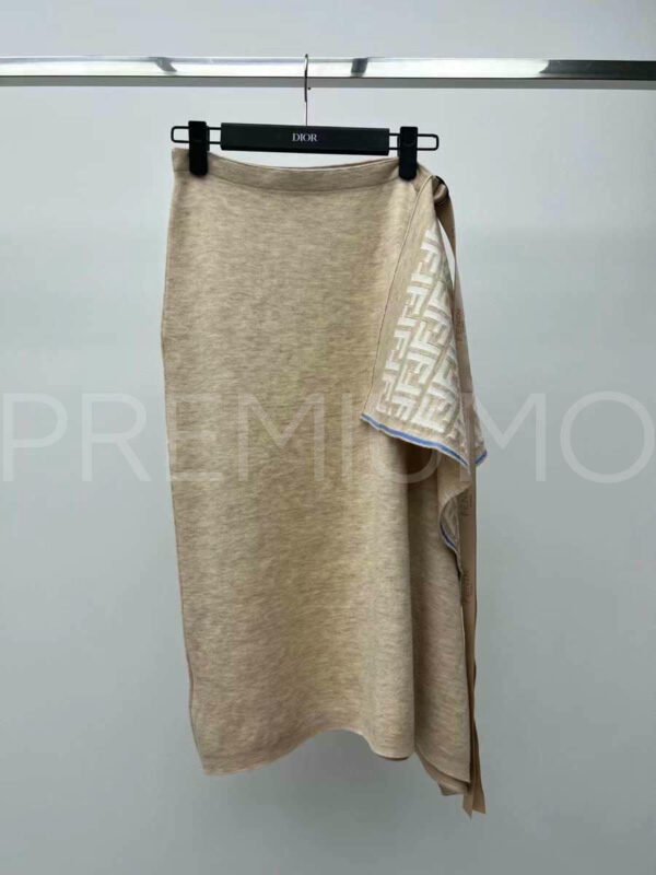 Fendi костюм PR786102 3