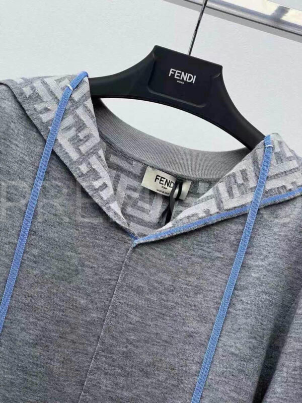 Fendi костюм PR511721 5