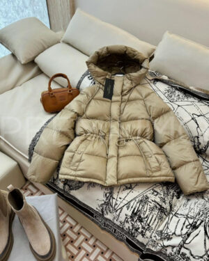 Max Mara пуховик PR426430