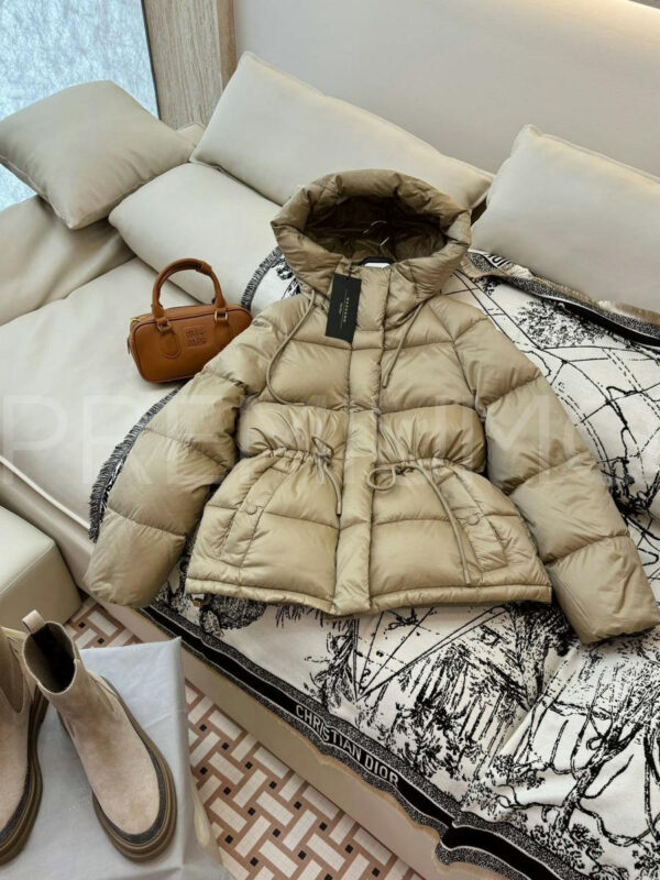 Max Mara пуховик PR426430
