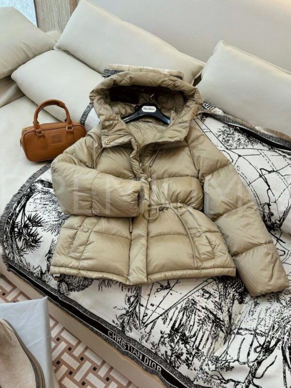 Max Mara пуховик PR426430 2
