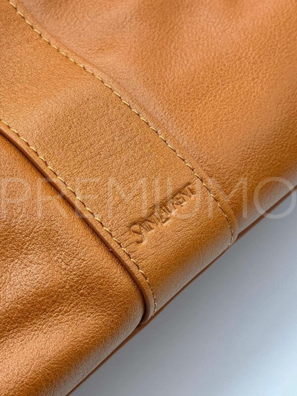 Yves Saint Laurent сумка PR403523 5