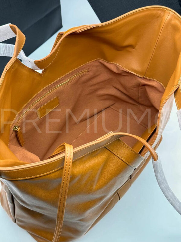 Yves Saint Laurent сумка PR403523 8