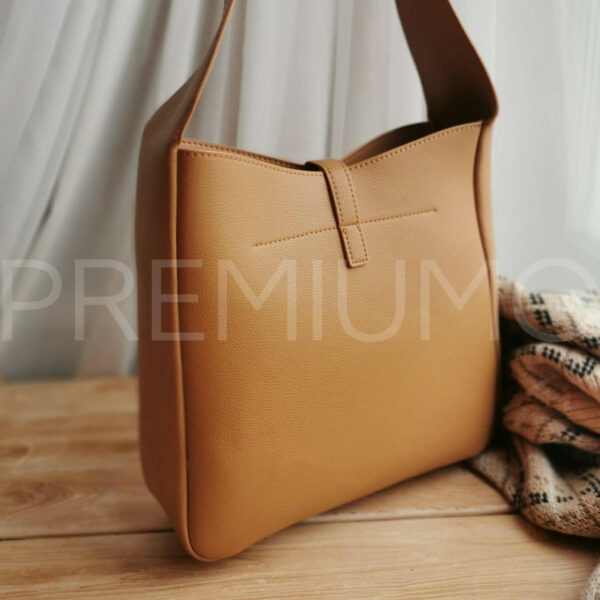 Yves Saint Laurent сумка PR602430 4
