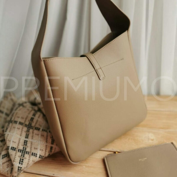 Yves Saint Laurent сумка PR965136 4