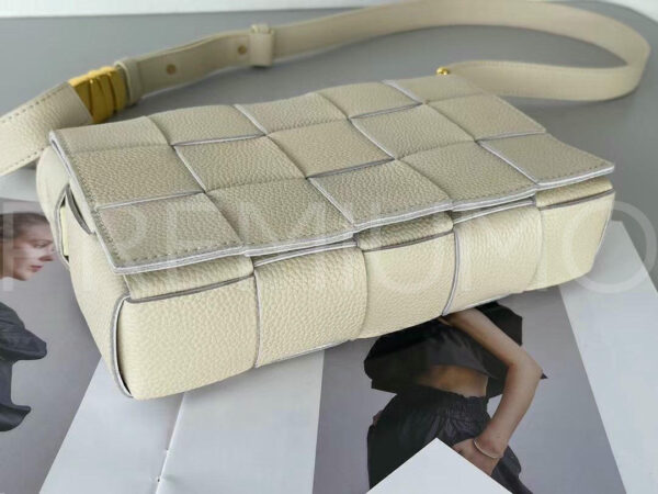 Bottega Veneta сумка PR554775 3