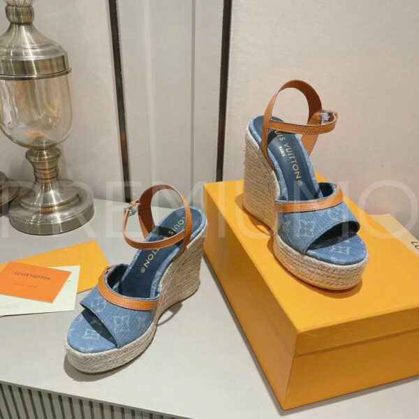 Louis Vuitton Helios босоножки PR244034 3