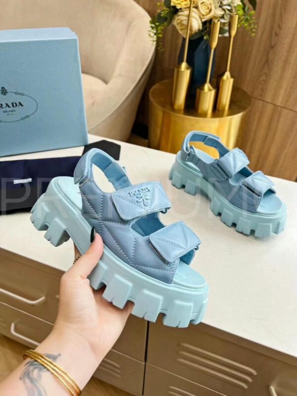 Prada Monolith босоножки PR318207 2