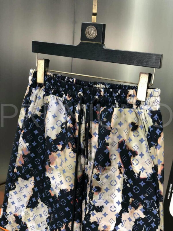 Louis Vuitton шорты PR773808 4